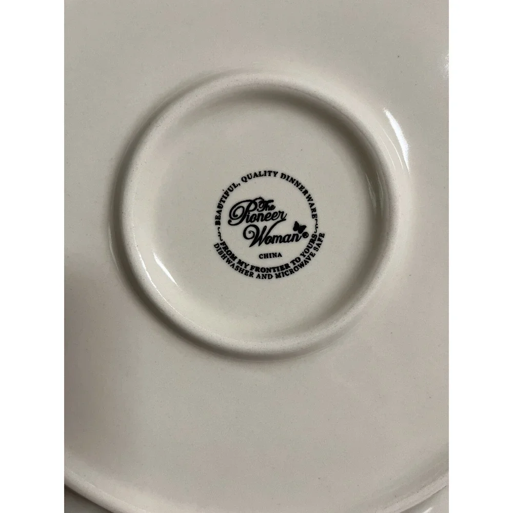 Pioneer Woman Paige Dinner Plate Linen White